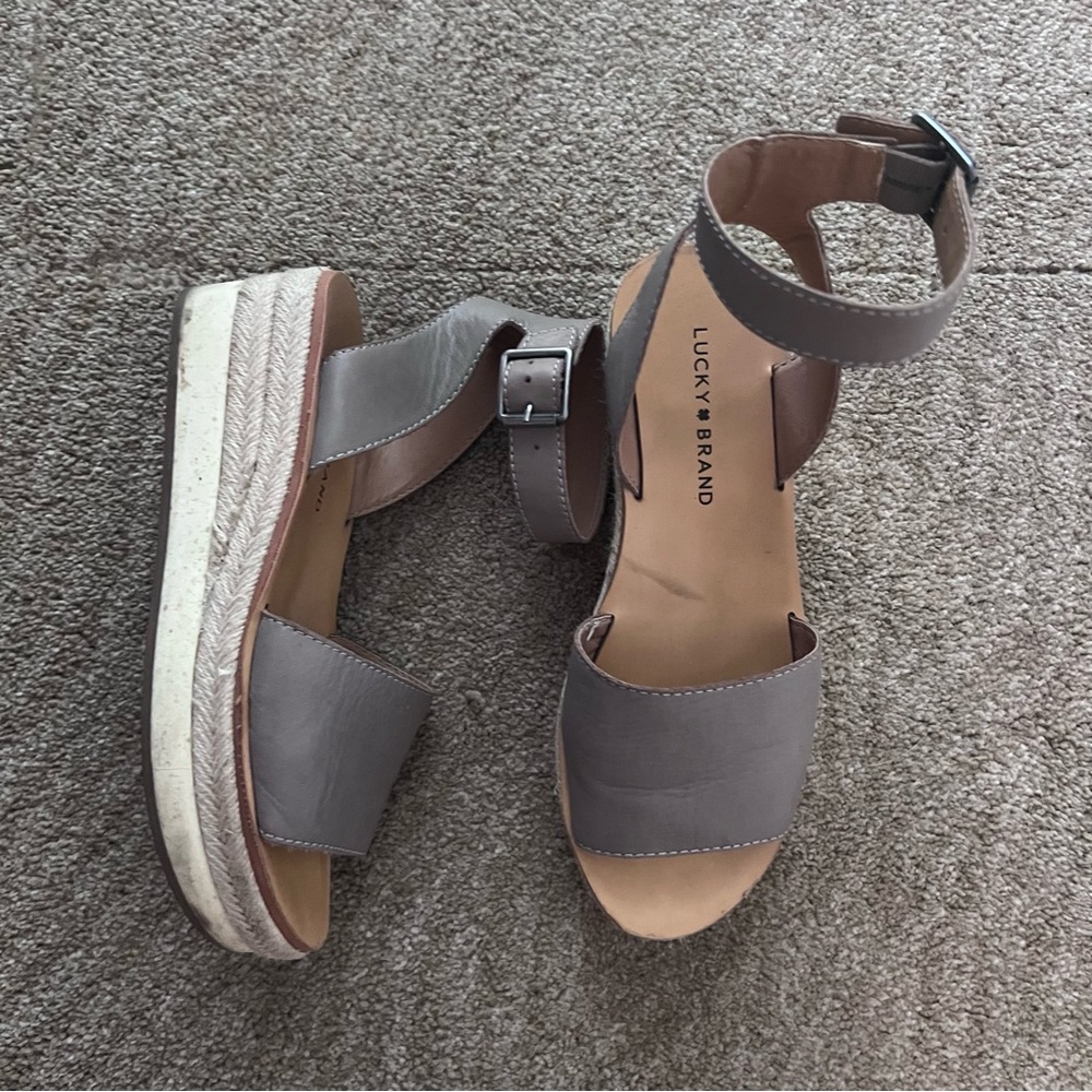 Espadrille sandals